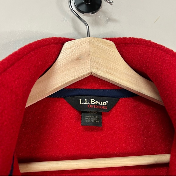 L.L. Bean Outdoors Fleece Vest - Picture 3 of 5